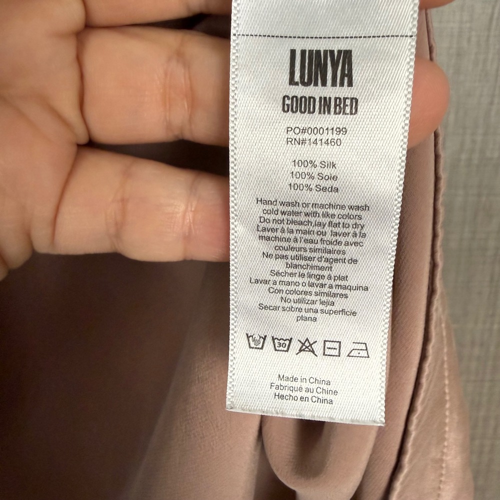 Lunya Washable Silk Tee Otium Tan Short Sleeve Size XS/S - Picture 14 of 14
